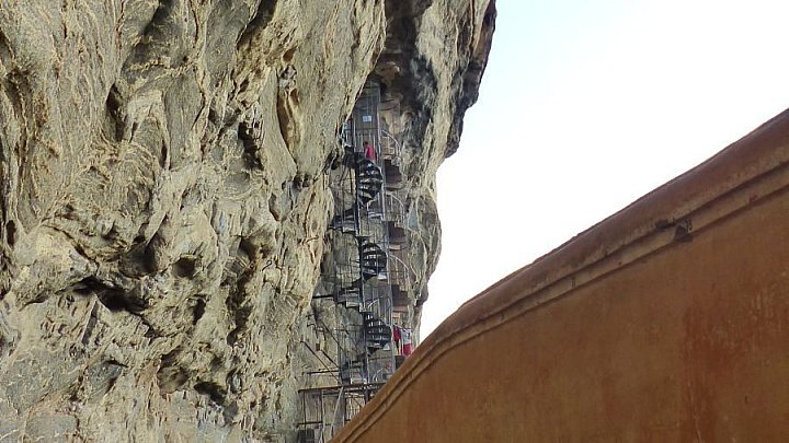Aufstieg auf den Sigiriya-Felsen - Sri Lanka - Sehensw&uuml;rdigkeiten