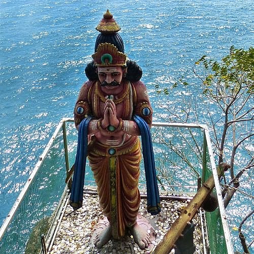 K&ouml;nig Ravana Statue - Sri Lanka - Sehensw&uuml;rdigkeiten