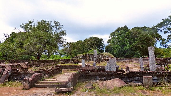 Antikes Tempelareal Velgam Vehara - Sri Lanka - Sehensw&uuml;rdigkeiten