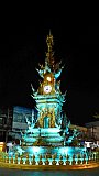 Beleuchteter Clocktower am Abend in Chiang Rai - Nordthailand