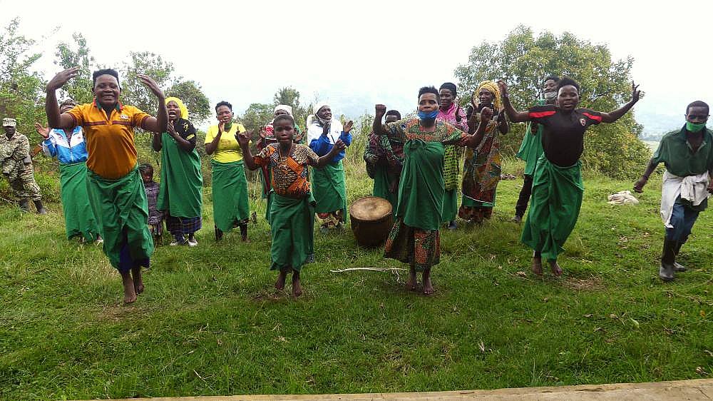 Batwa-Experience im MgaHinga Nationalpark - Uganda - Land und Leute
