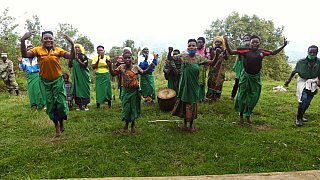 Batwa-Experience im MgaHinga Nationalpark - Uganda - Land und Leute