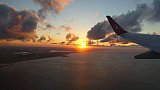 Sonnenuntergang auf dem Flug - Uganda - Blog