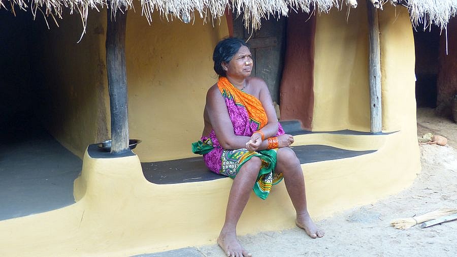 Schön gestaltetes Haus im Dorf Bhaluguda - Chhattisgarh: Land-und-Leute