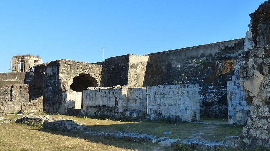 Festungsmauer des Jaffna-Fort - Sri Lanka - Sehenswürdigkeiten