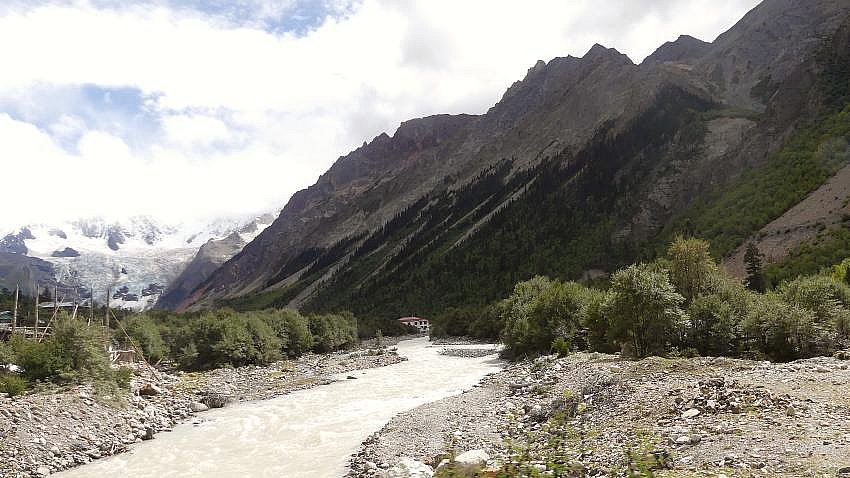 Das Tal des Midui Gletschers - Süd-Ost-Tibet: Landschaft