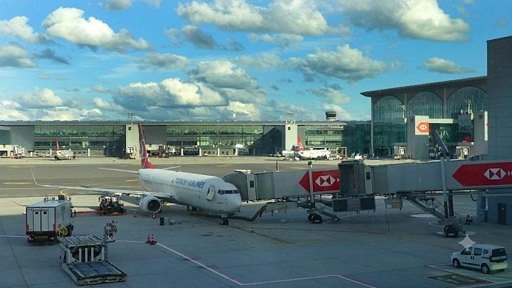 Turkish Airlines am Flughafen in Istanbul - Pakistan-Blog